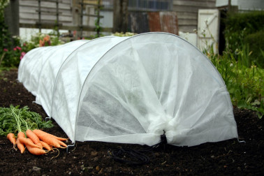 Vegetable Fleece Growing Tunnel - £19.99